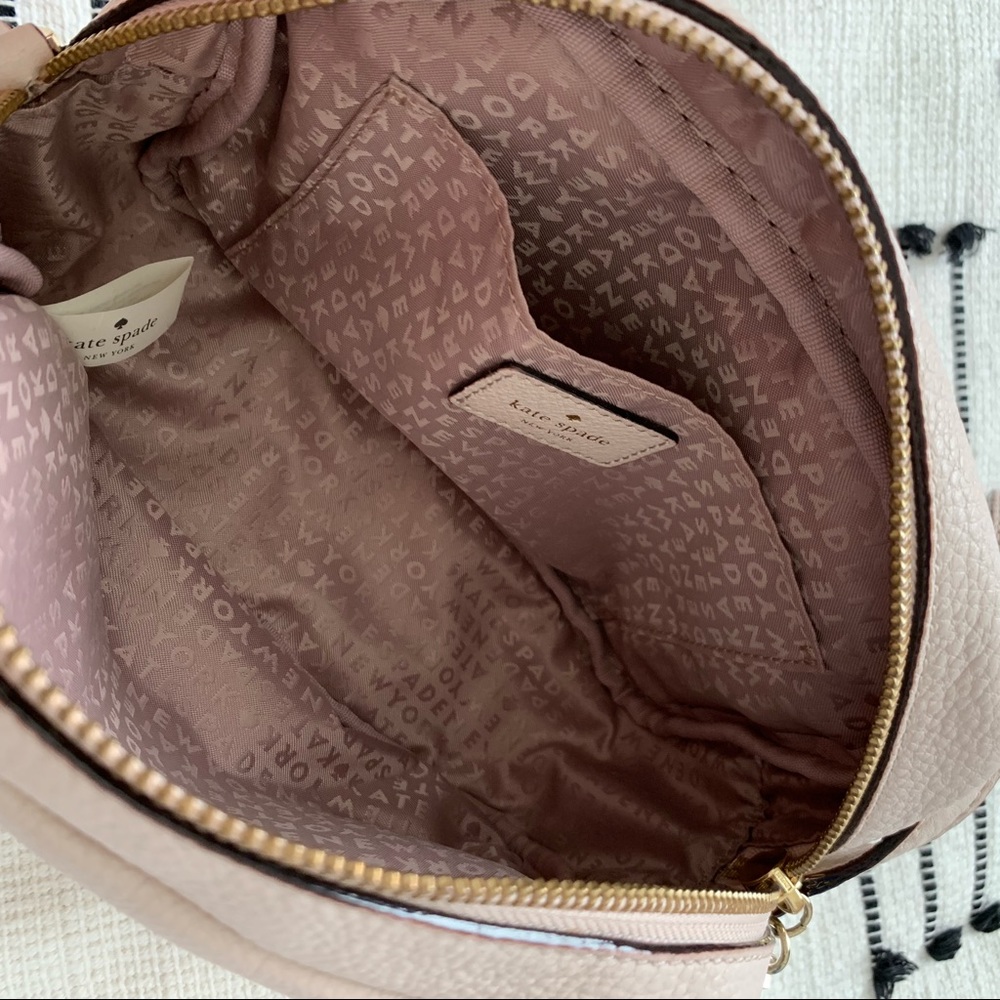 KATE SPADE | CrossBody Purse - Picture 3 of 5